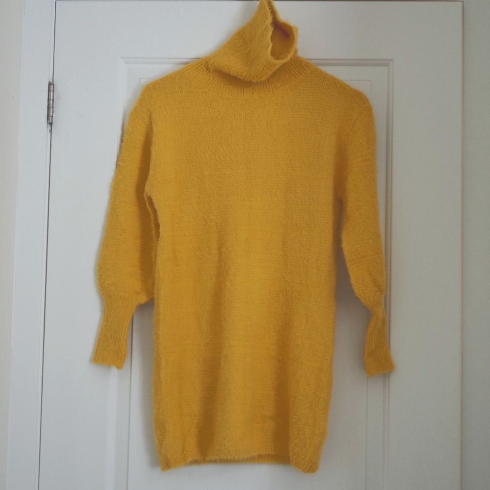NWT turtleneck sweater
